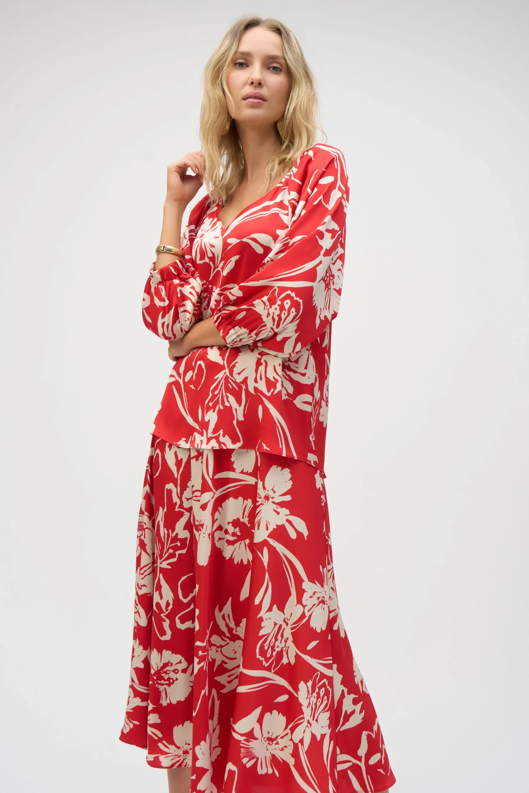 Blusa con estampado floral rojo 252119 - Imagen 3